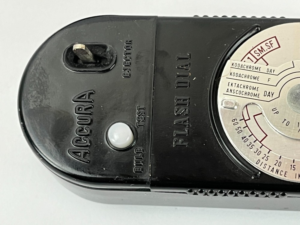 Accura Flash Dial Collapsible Leather Case Camera Vinage