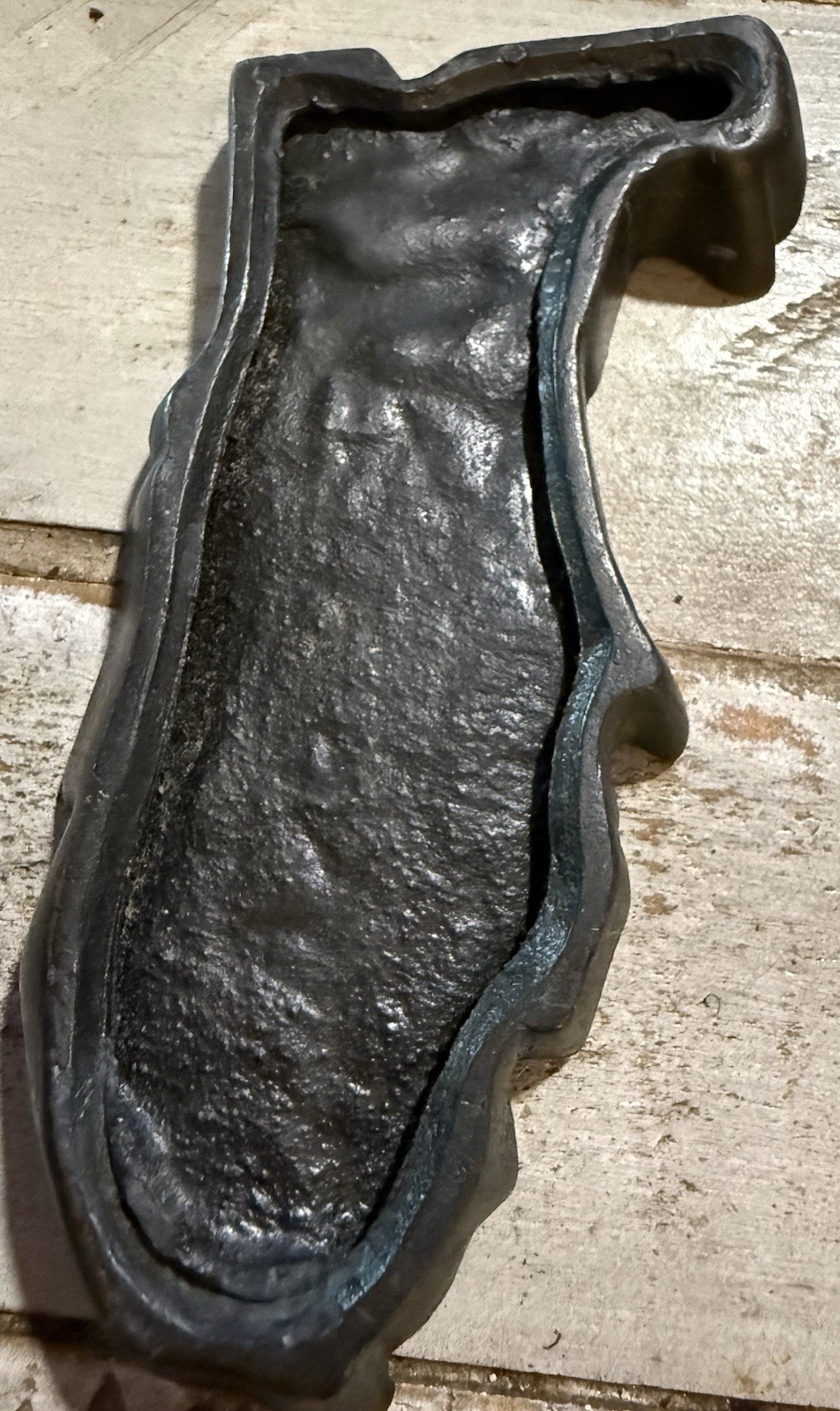 Rare SINGING TOWER Florida State Shaped Souvenir Pin Tray Cast Iron c1930