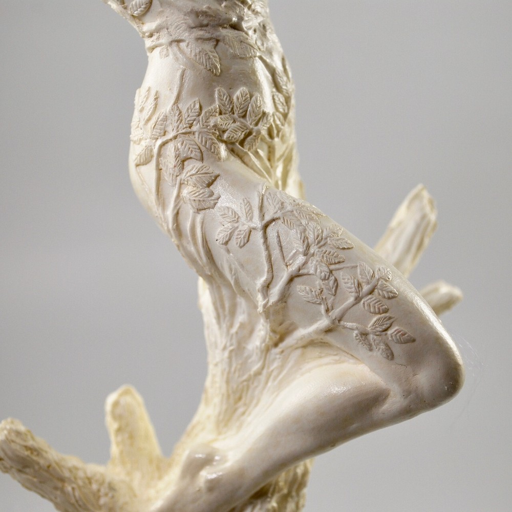 Elder (Ruis) - Hand cast statue