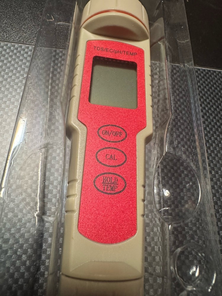 4-in-1 Multifunctional Water Quality Tester
