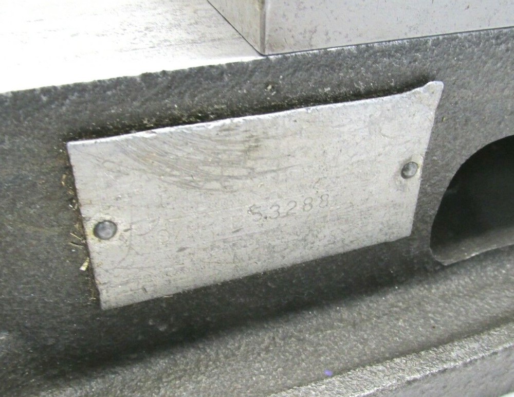 KURT ANGLOCK 6" MILLING MACHINE VISE - #D60