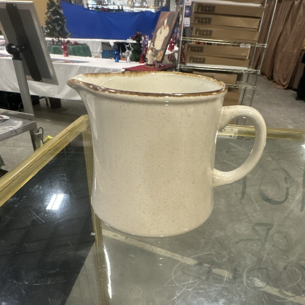 Sunmarc Stoneware Pitcher Beige Glossy Solid Round Japan Handle