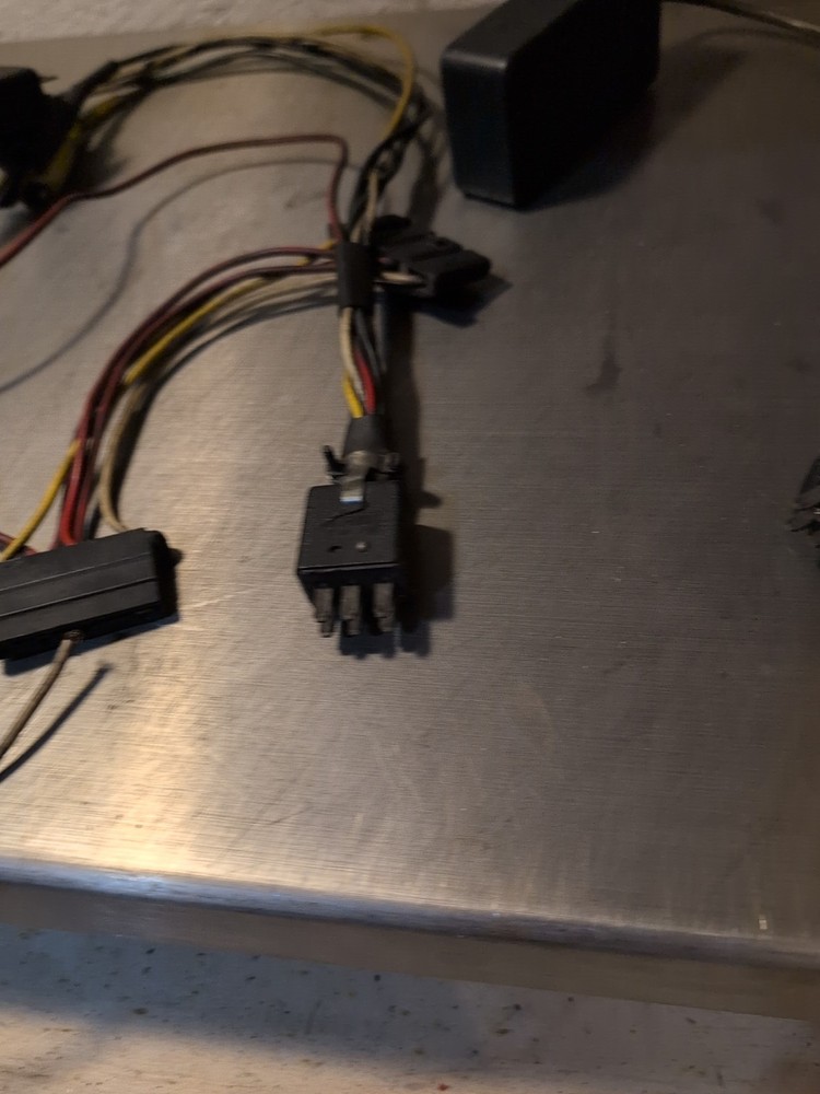 ACE Voltage Regulator Tester Model 1085, USA