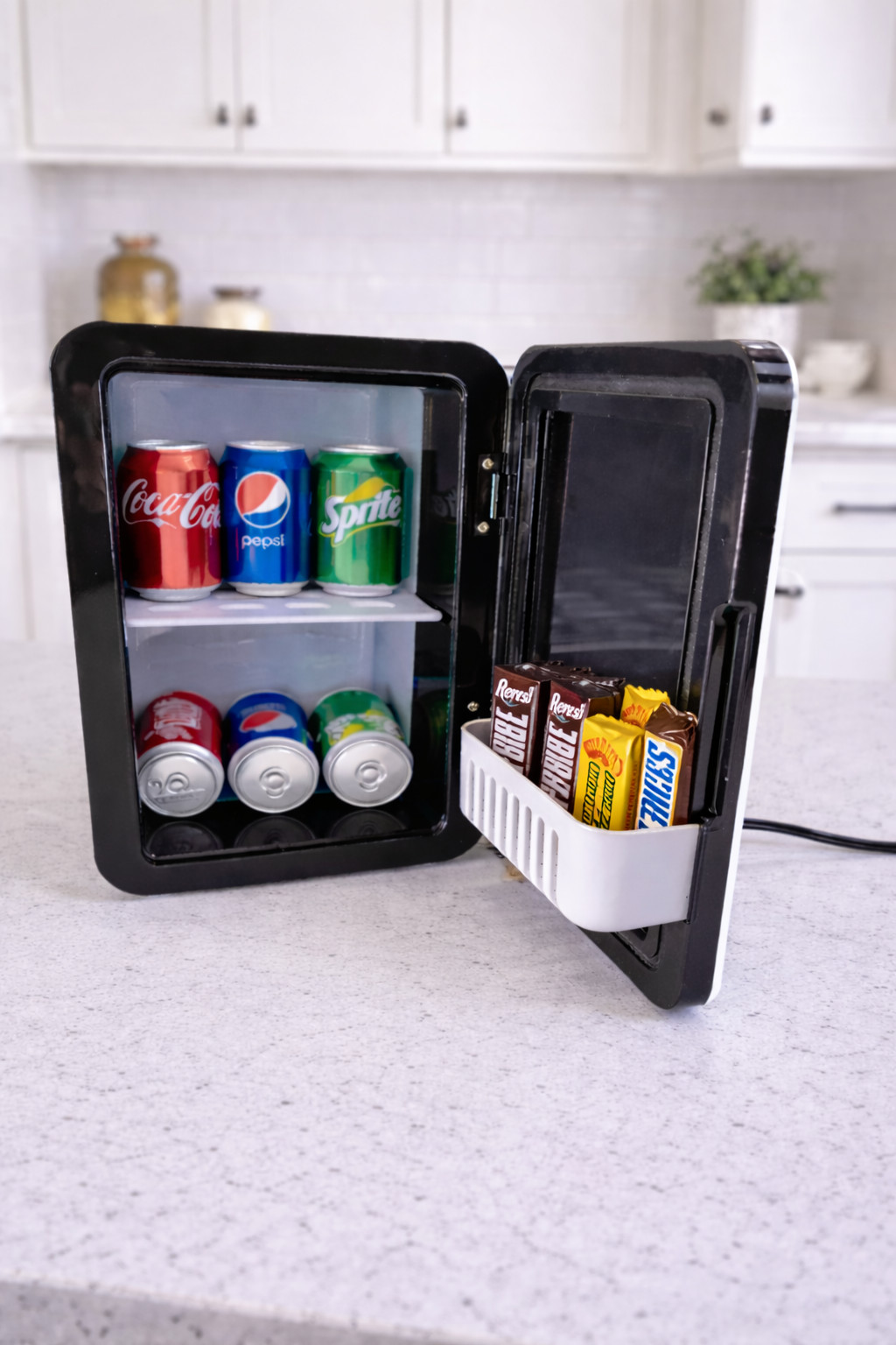4 Liter Mini Fridge Cooler and Warmer with LED Light For Skincare and Drinks