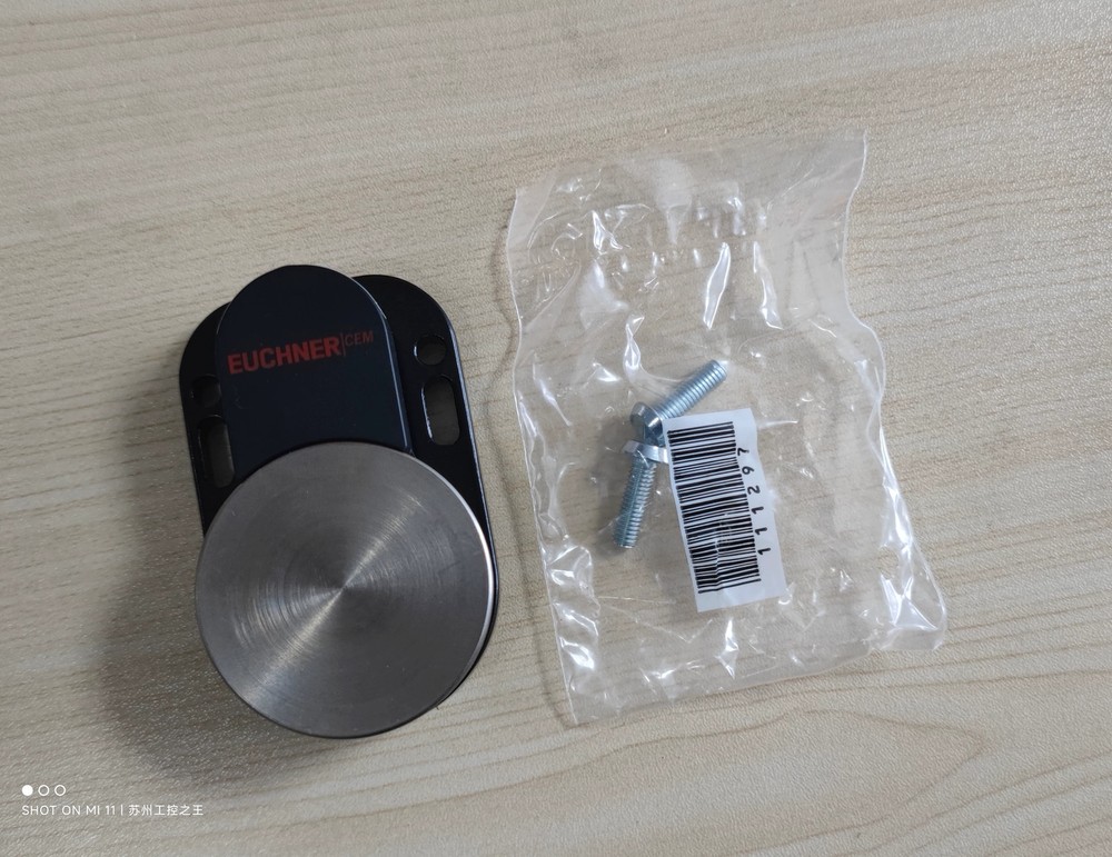 1Pcs New EUCHNER A-C60-B1-162581