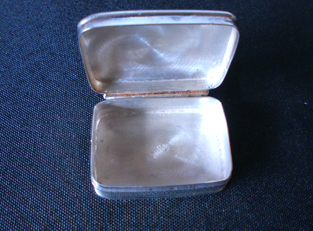 Solid Silver Snuff Box Imported from Denmark Dated from 1906 to Sheffield