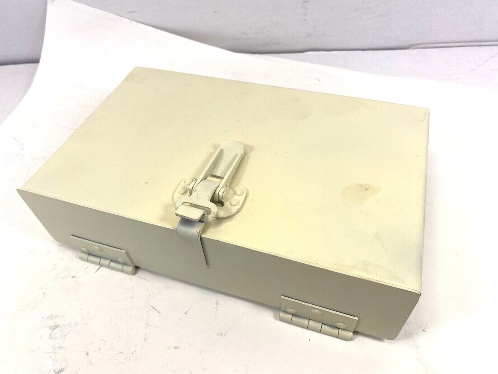 M60 Army Tanker Grenade Box