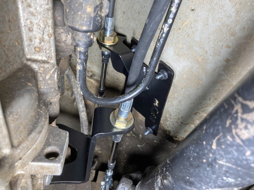 B&M 81186 "Heavy-Duty" Transfer Case Shift Cable Conversion Kit