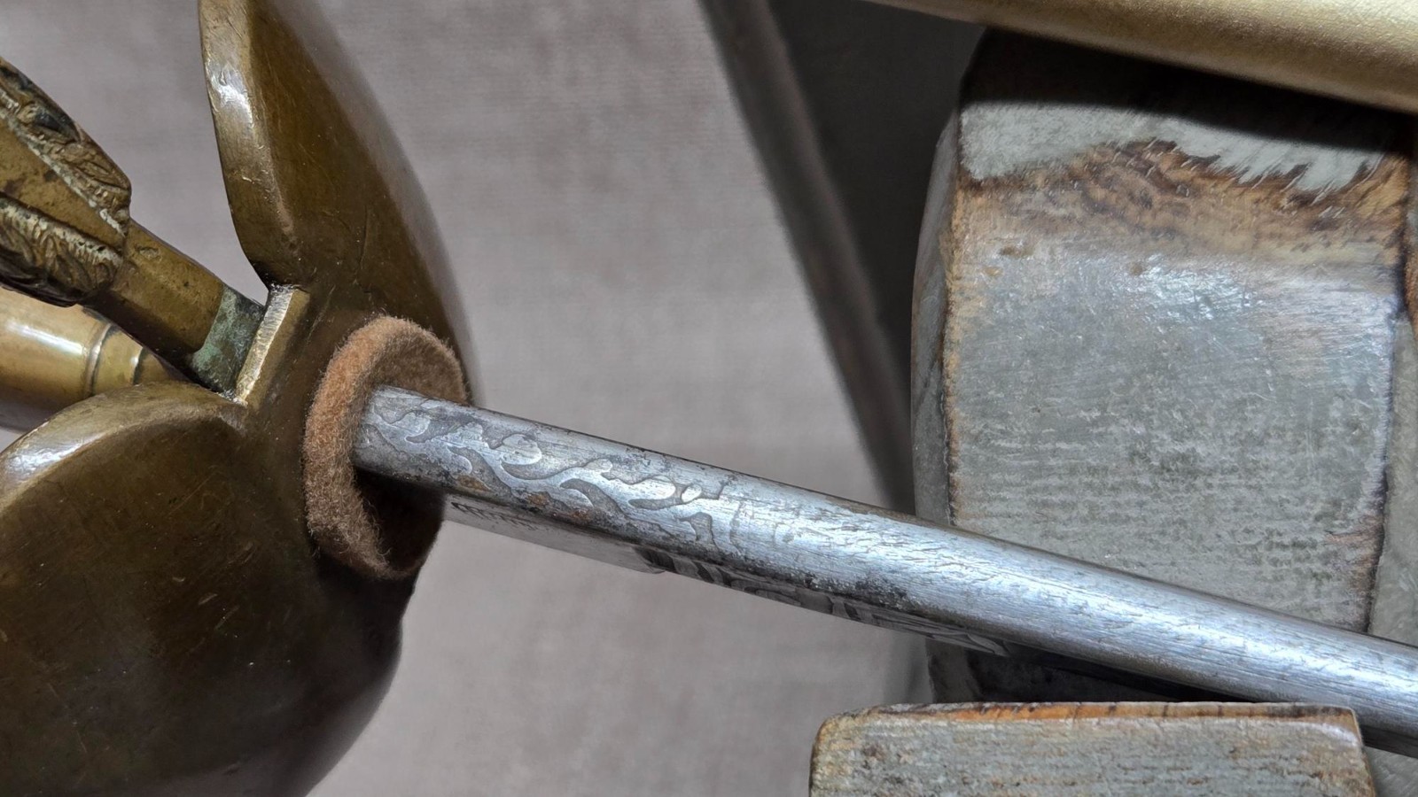 IMPERIAL GERMANY / PRUSSIAN ENGRAVED OFFICER’S COURT SWORD - PRE WW1 - 1800'S