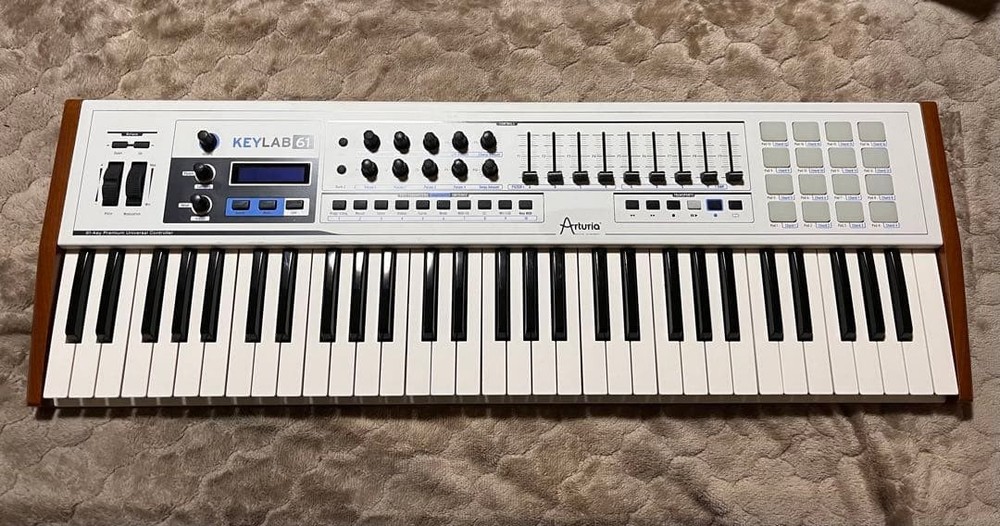 Arturia KeyLab 61 MIDI Controller Keyboard Tested MIDI Only from japan