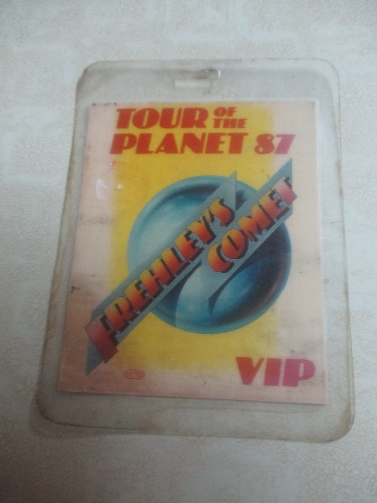 ACE FREHLEY KISS FREHLEY'S COMET BACKSTAGE & NUMBERED TOUR ISSUED LAMINATED PASS