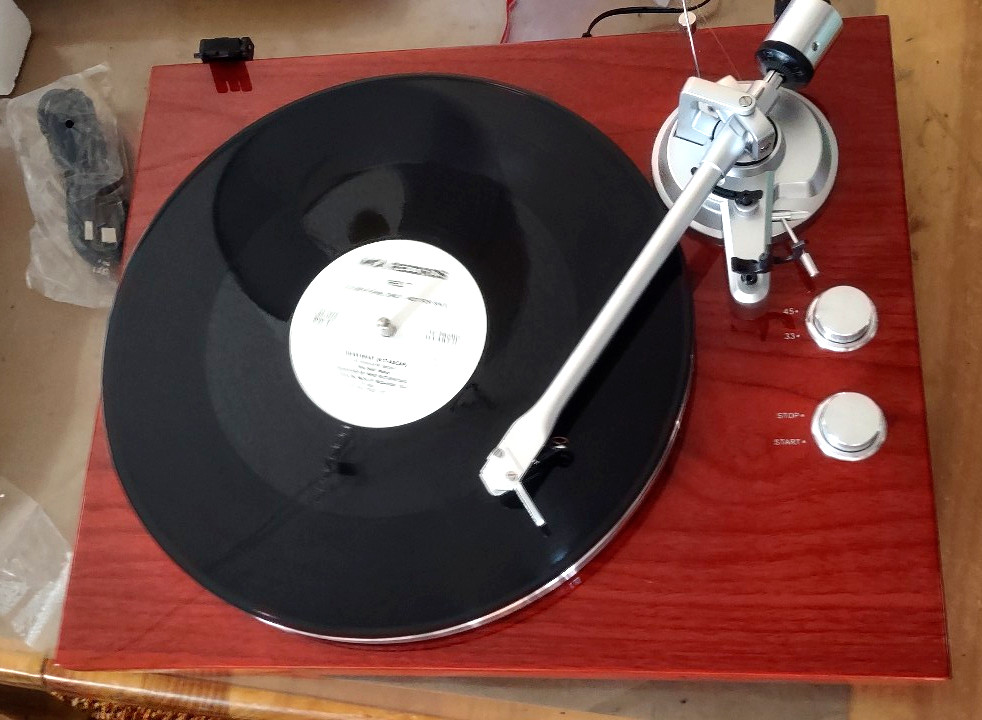 1byONE HiFi Bluetooth RCA USB Turntable Record Player # 1-AD07US01,H005