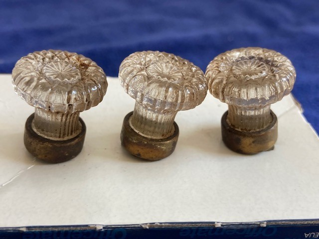 3 Small Vintage Pressed Glass & Brass Drawer Cabinet Pulls Knobs