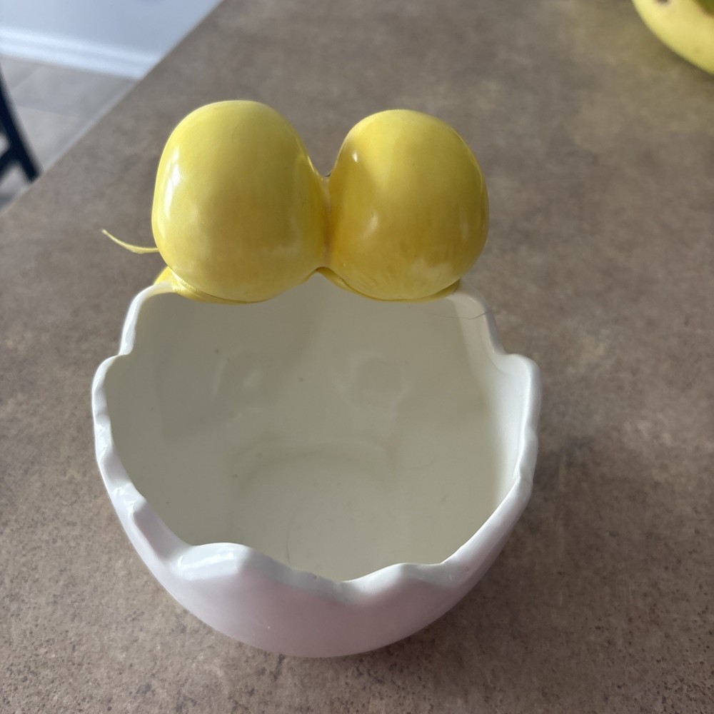 Dept 56 Easter Chick Yellow White Medium Bowl Candy Dish Ceramic Bows Ribbon