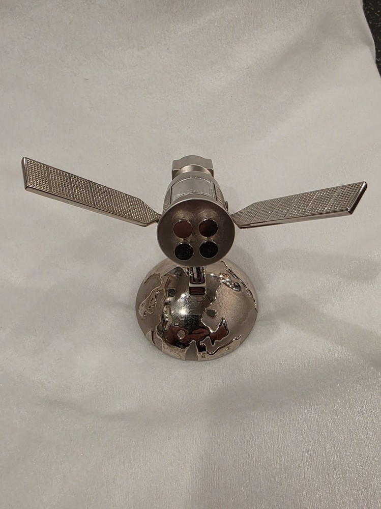 Space Shuttle and Satellite Minature Clocks