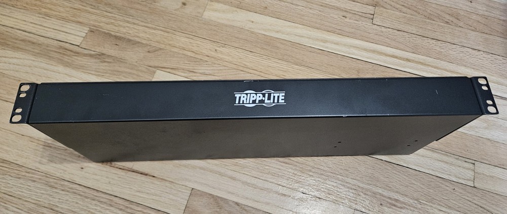 Tripp Lite Metered PDU, 10 Outlets (8 C13, 2 C19)