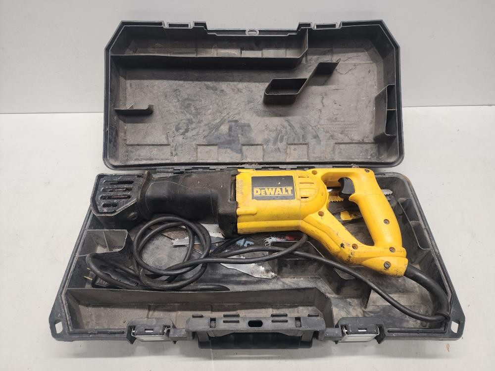 DEWALT RECIPROCATING SAW DW304P (P03056830)