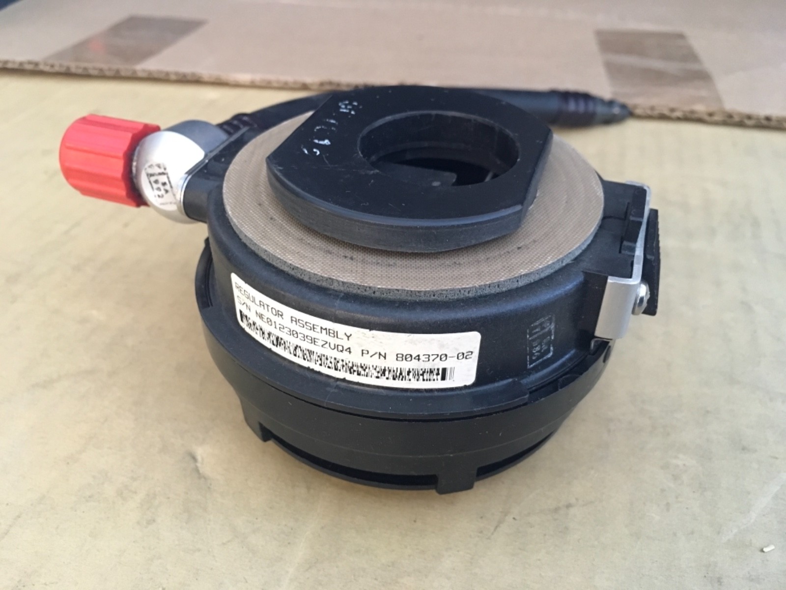 SCOTT E-Z FLO REGULATOR PRESUR-PAK EZFLO VIBRALERT 804370-02 SCBA QuikConnection