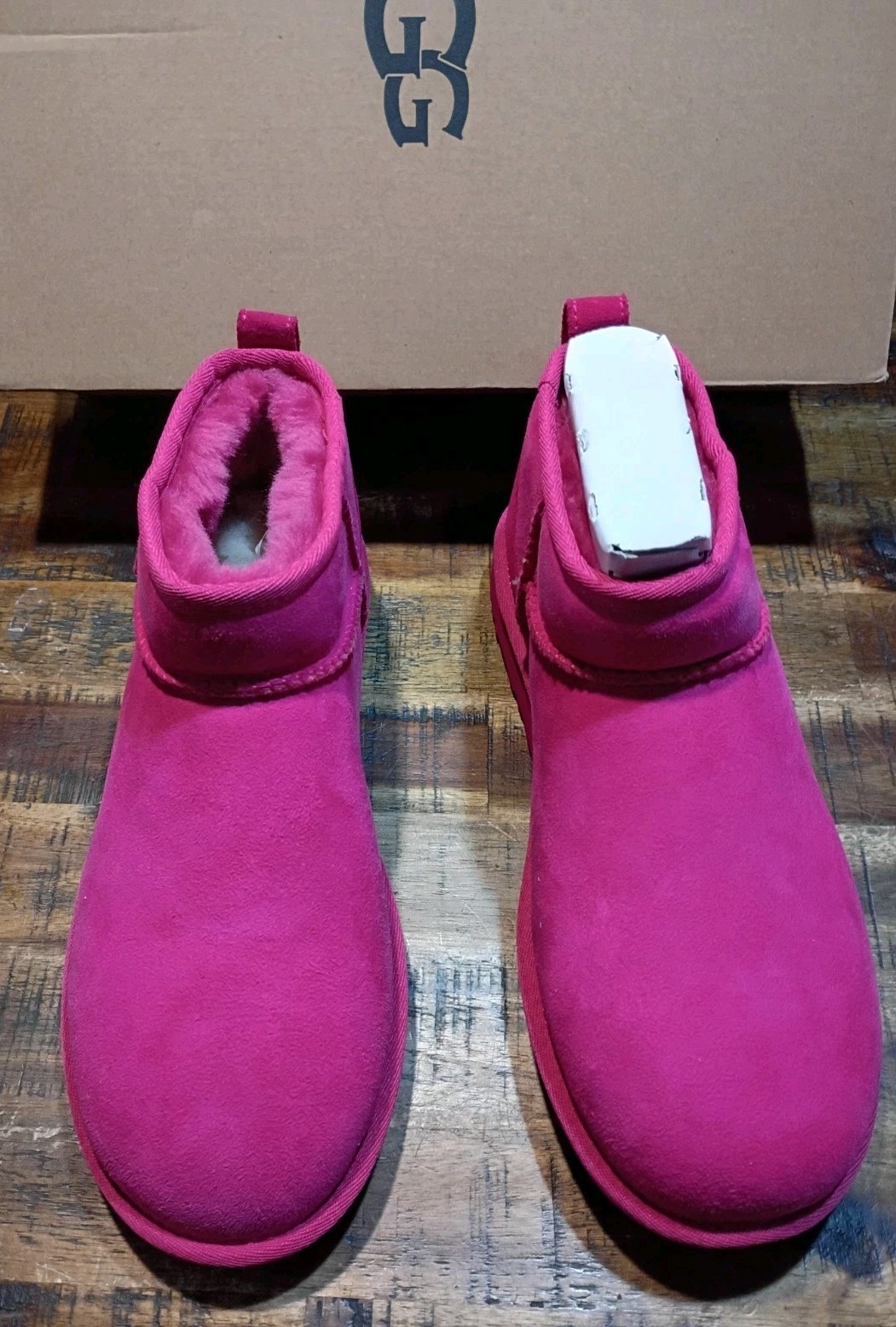 Women's UGG Classic Ultra Mini Suede Boots Dark Peony Size 10 New