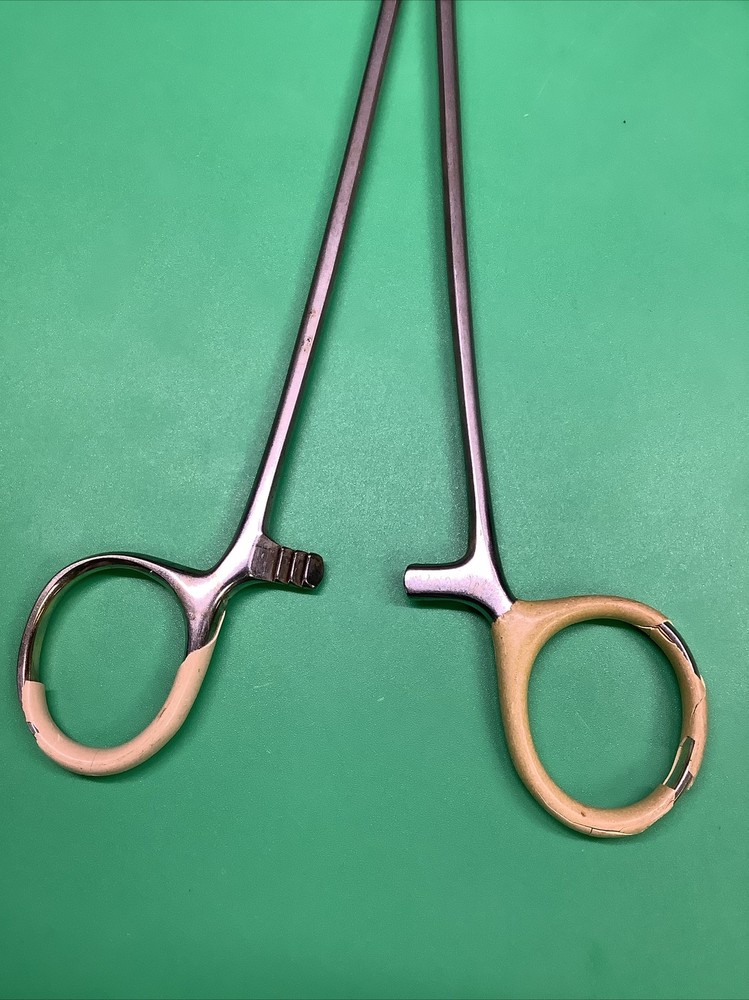 Diamond-Jaw Endoscopic Tissue Grasper