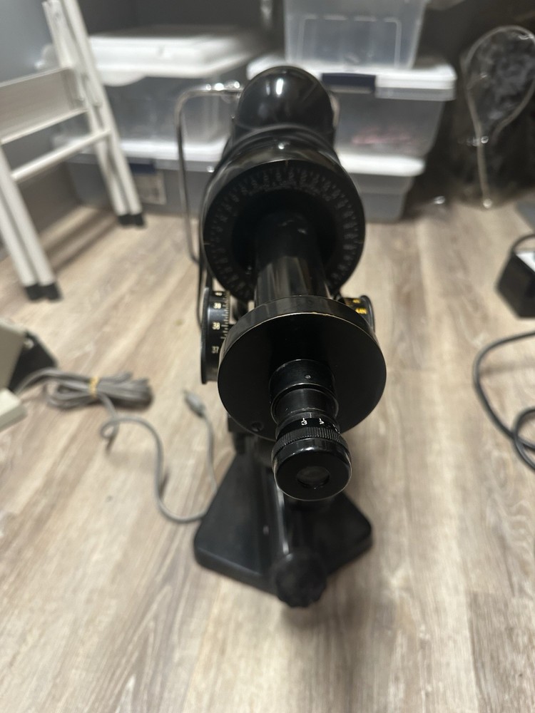 Bausch + Lomb Keratometer
