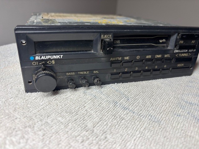 1985-91 Porsche 911, 944, 928 Blaupunkt Charleston SQR 26 SQR26 Cassette Stereo