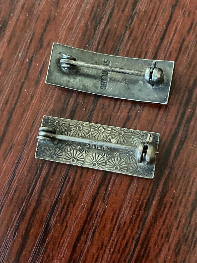 STERLING ORIGINAL WWII US ARMY OFFICER 1ST LIEUTENANT JACKET, COLLAR INSIGNIA