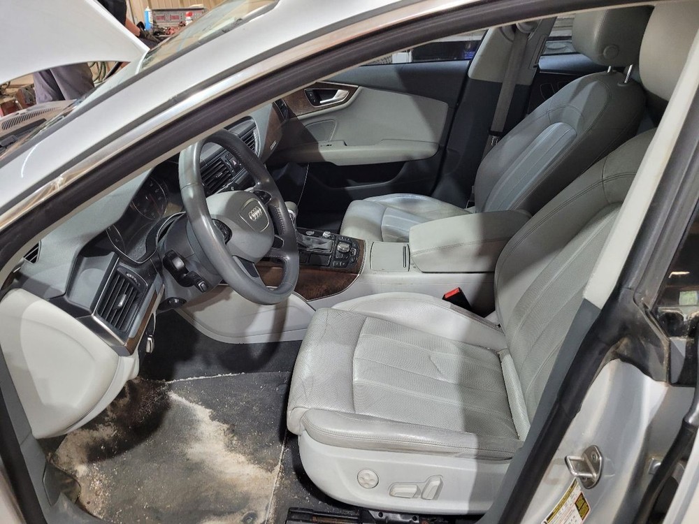 2012 Audi A7 Passenger Right Headlight Control Module PN: 4G8941329