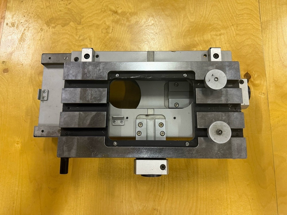 Nikon 4x2 Measuring Stage