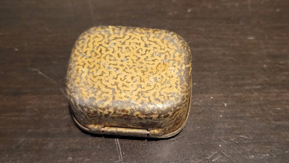 Gramophone phonograph needle Tin Kishell