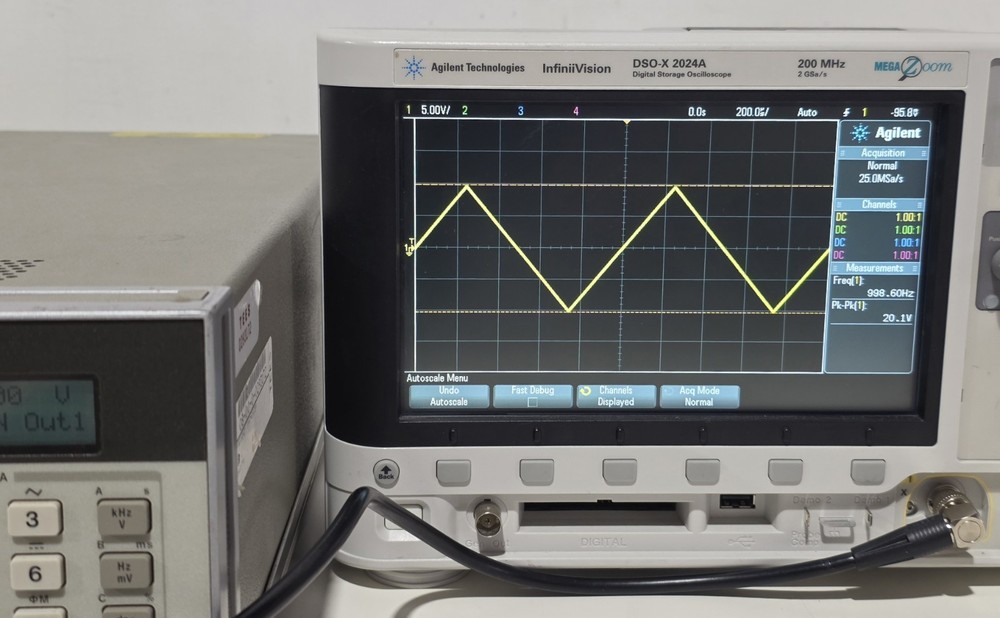 HP 8904A Multifunction Synthesizer DC-600 kHz