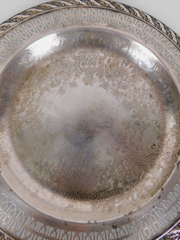 Vintage Silverplate Round Serving Platter Pierced Gallery Rope Edge