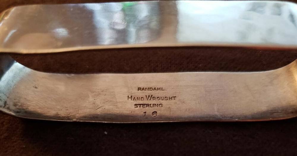 RANDAHL Sterling Silver NAPKIN RING Rounded Rectangular Form Elna Monogram