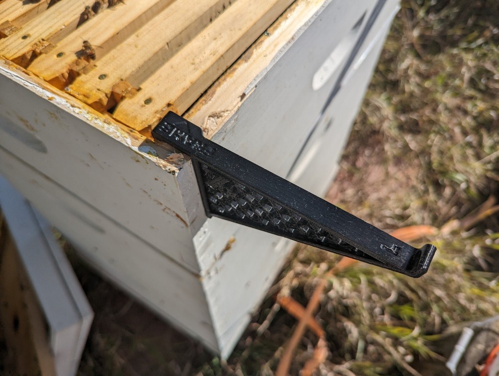 Beehive Frame Holder Set (Pair) - 2 Frame Version