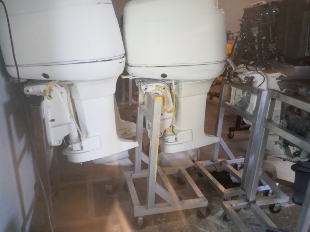 outboard motor engine stand