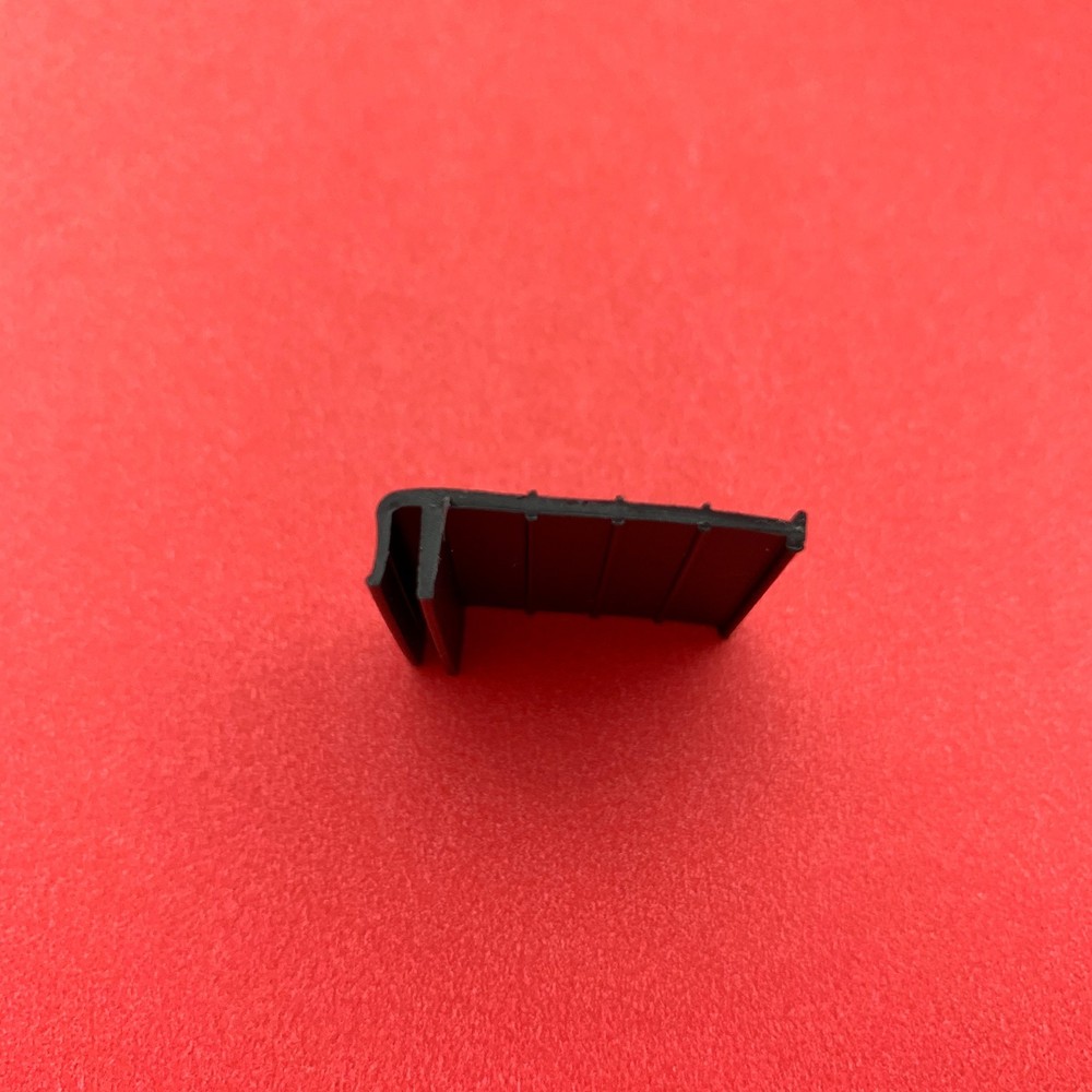 Black Rigid Window Screen Pull Tabs – 30/50/100/250 Pack | Screen Medics