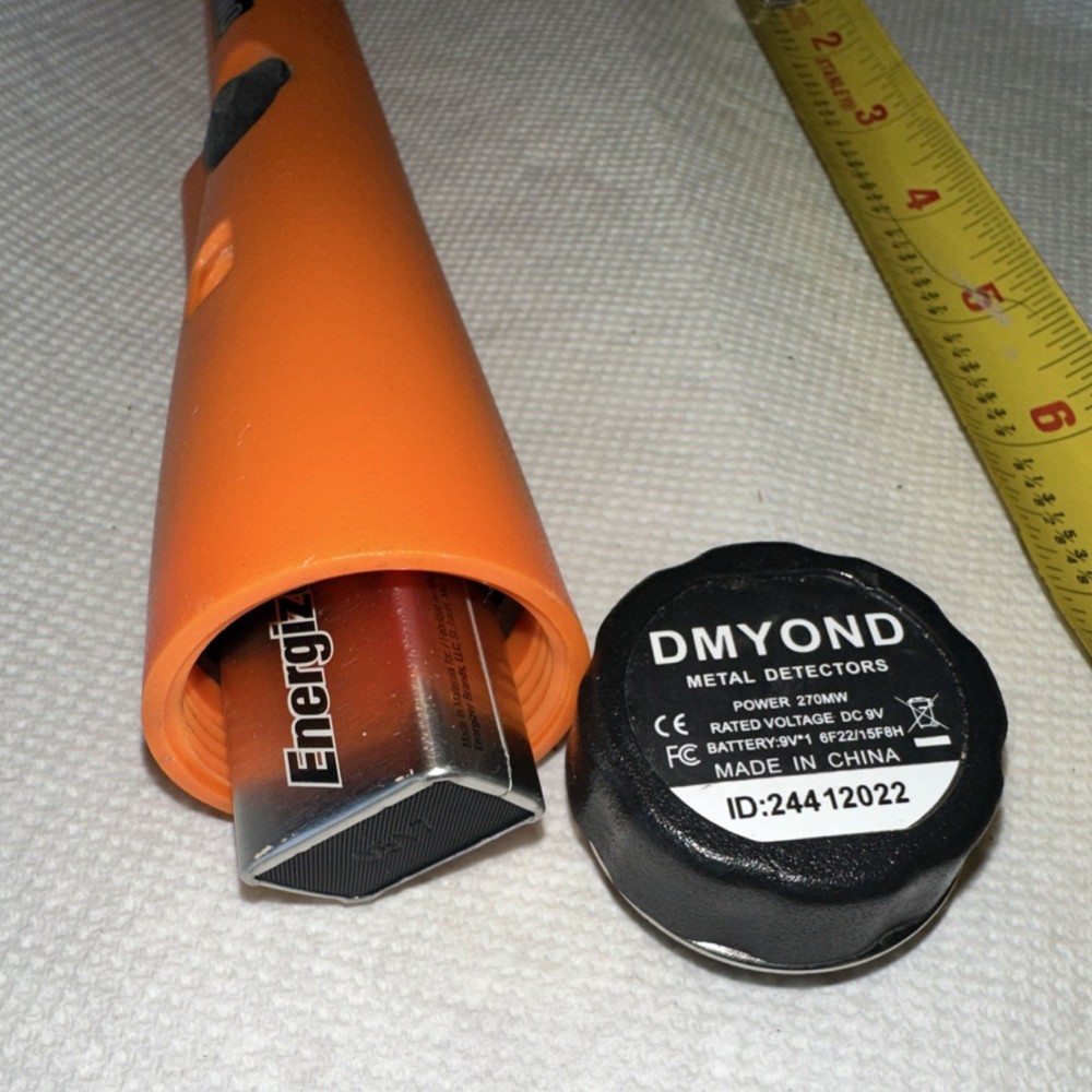 DMYOND Pinpointer Metal Detector with LED Light, MPN 24412022