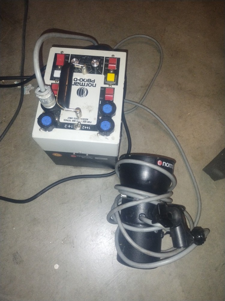 Norman P800-D 800 Series Power Pack Flash Generator