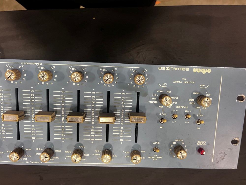 Orban 674a Mono Paragraphic Equalizer 4 U Blue Face