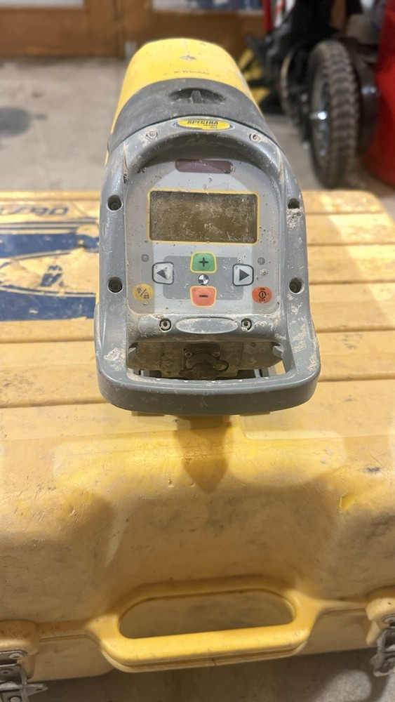 Trimble Spectra Precision DG711 Pipe Laser