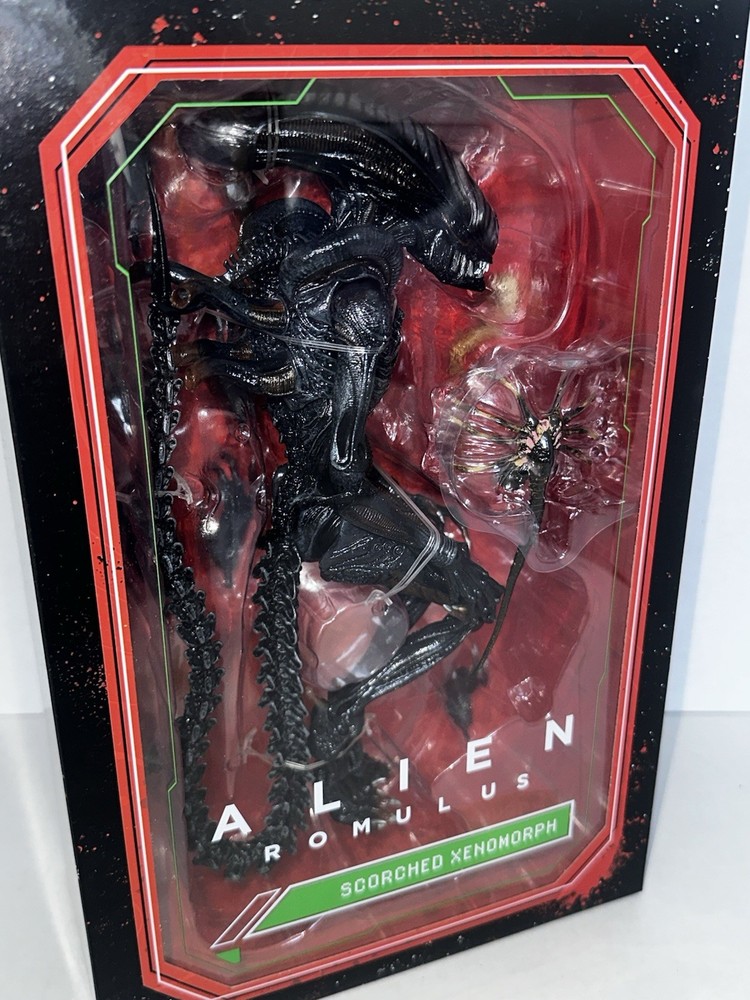 NECA Alien Romulus - Ultimate Scorched Xenomorph 9" Figure NEW in box