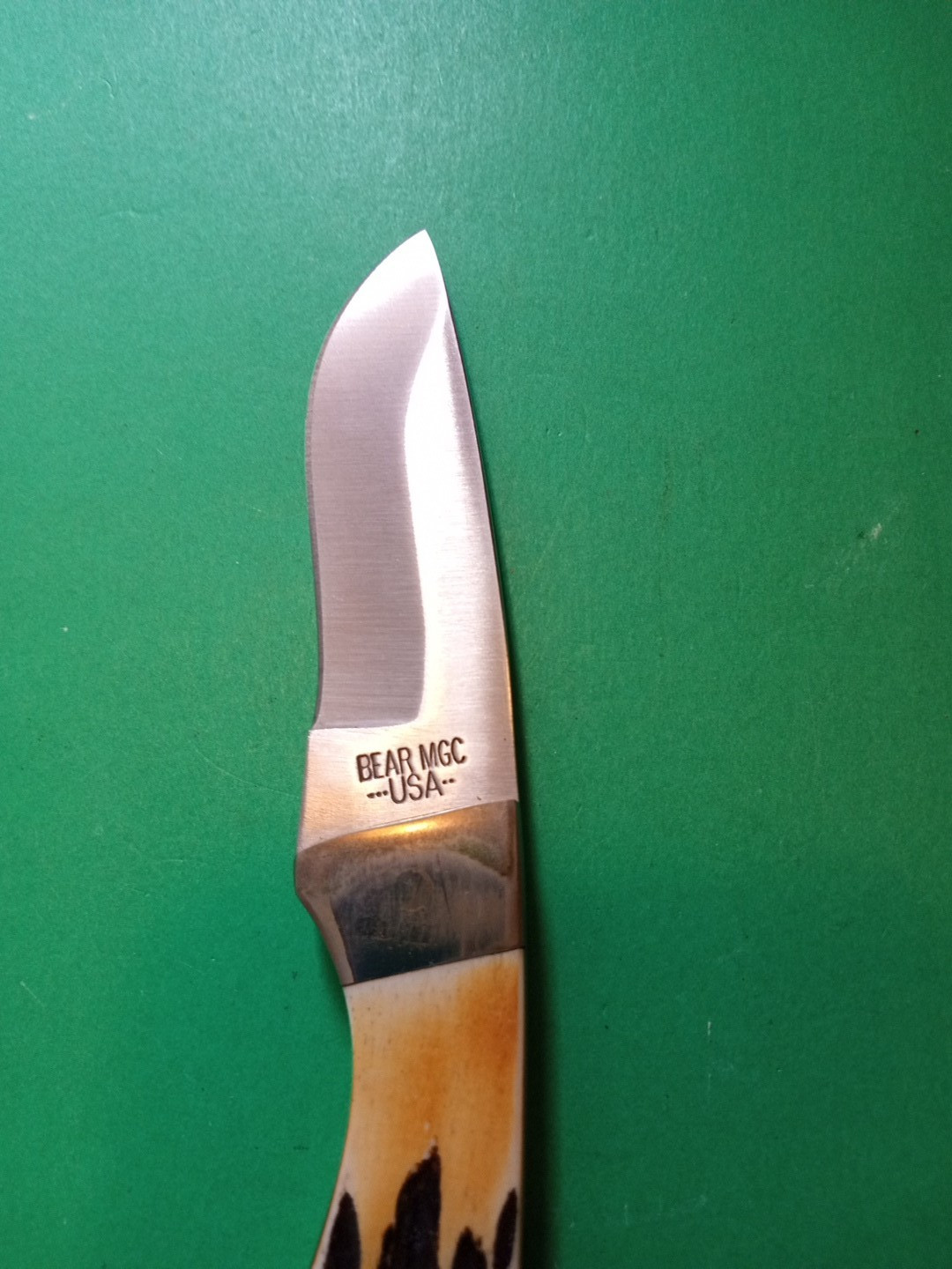 Bear and Son Cutlery USA India Stag Fixed Blade Knife NOS Box and Sheath