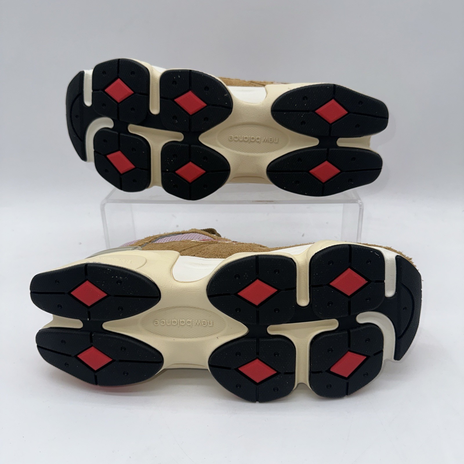 New Balance Kid's Size 5 9060 (GC9060VD) Brown Running Sneaker Sports