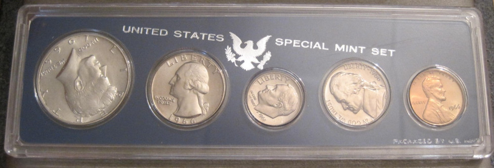 MINT ERROR AS SHOWN - 1966 UNCIRCULATED SPECIAL MINT SET IN ORIGINAL BOX *** 649