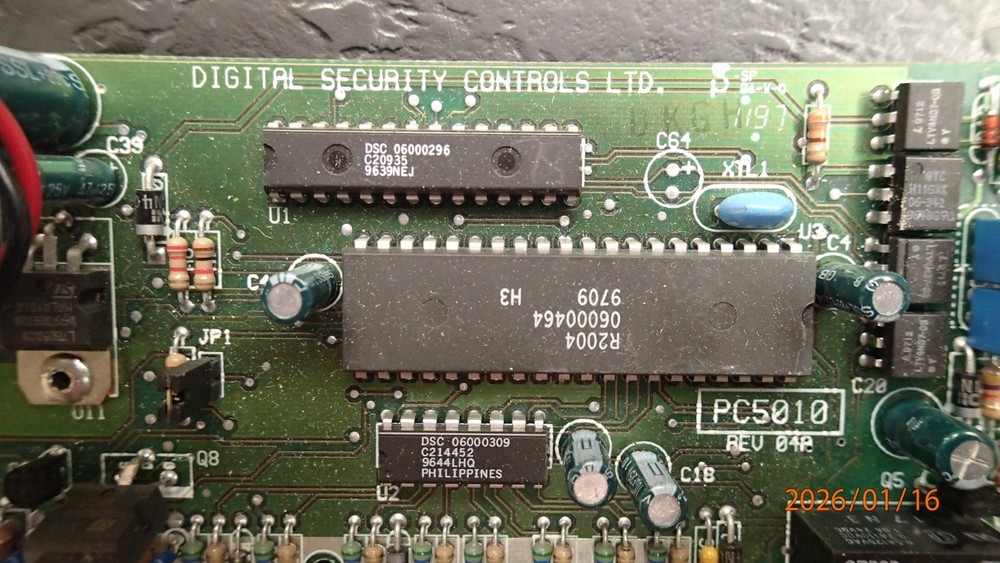 DSC PC5010 PCB version 1.0 pre owned
