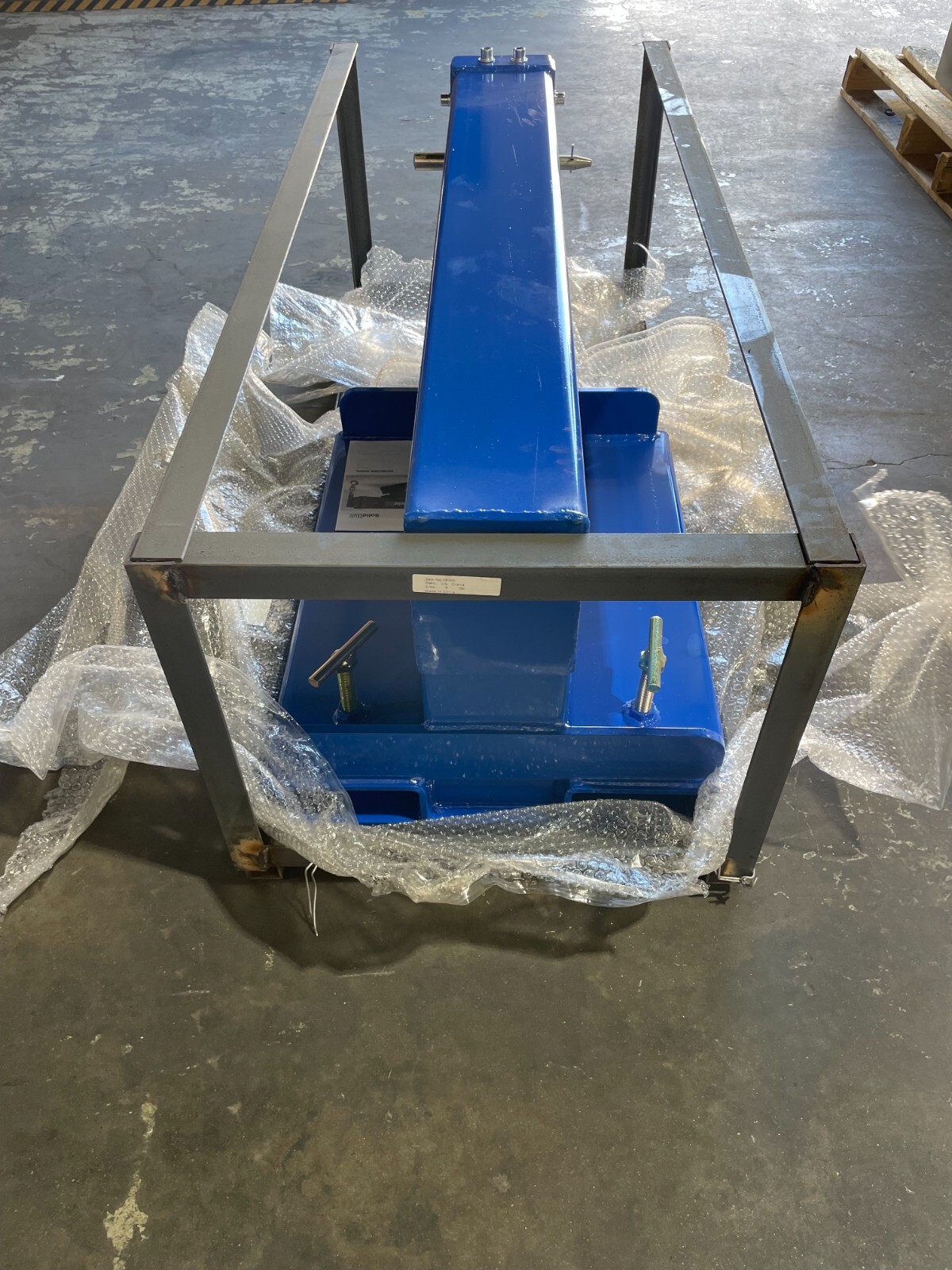 Crane arm for forklift, max. load capacity 10,400 lbs, SolidHub