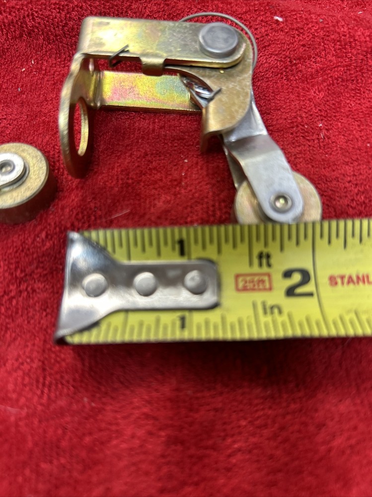 Microswitch actuating levers