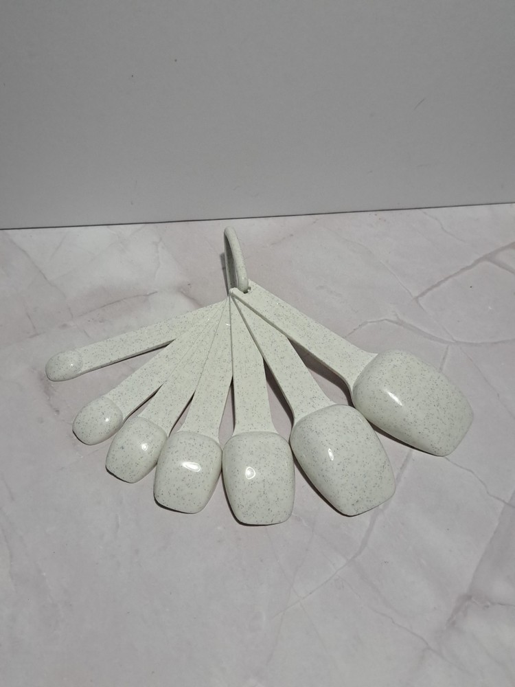 Tupperware Measuring Spoons Set Speckled Gray/White Fireworks 7 pcs + Ring