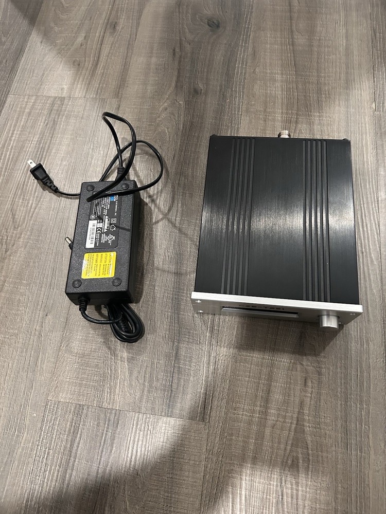 Professional CZE-T251 25W FM Transmitter Stereo Broadcast Open Box