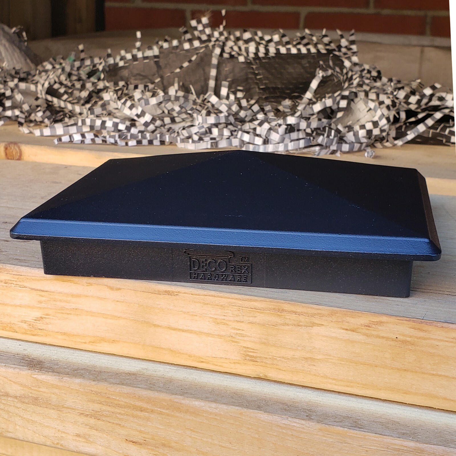 4" x 6" Heavy Duty Aluminium Pyramid Post Cap for Wood Posts - Black